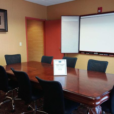 Hampton Inn & Suites Albuquerque-Coors Road Ngoại thất bức ảnh