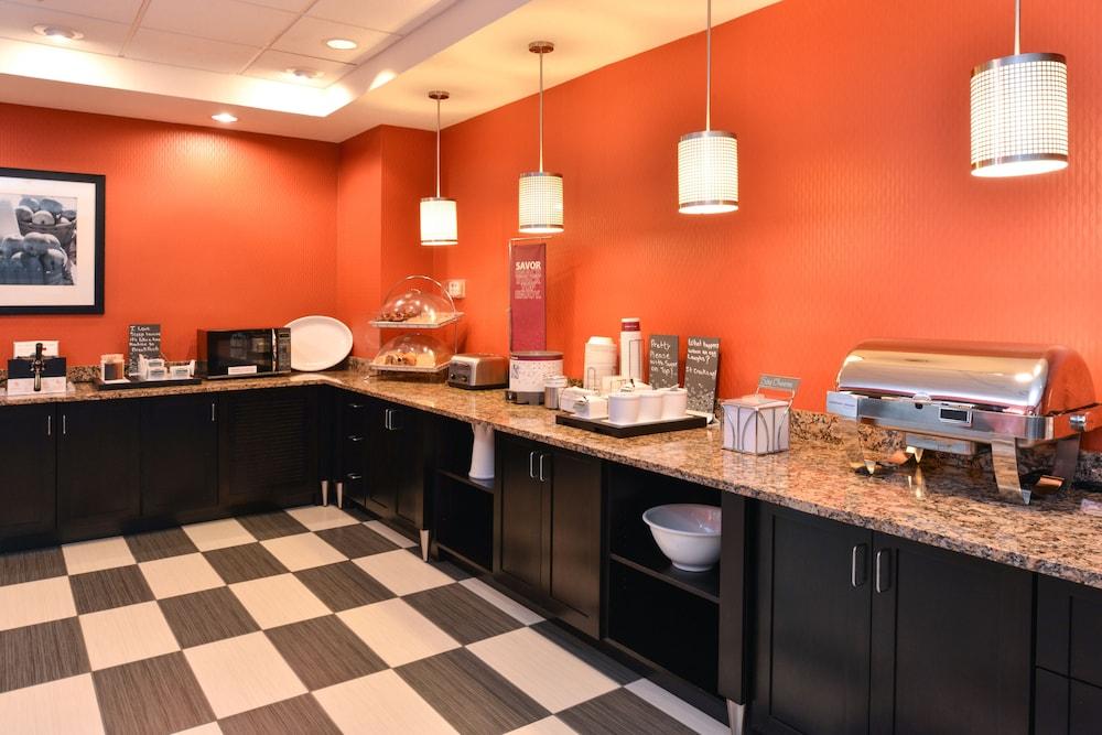 Hampton Inn & Suites Albuquerque-Coors Road Ngoại thất bức ảnh