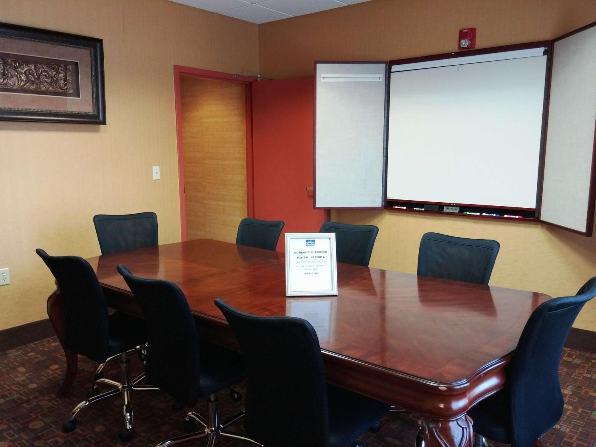Hampton Inn & Suites Albuquerque-Coors Road Ngoại thất bức ảnh