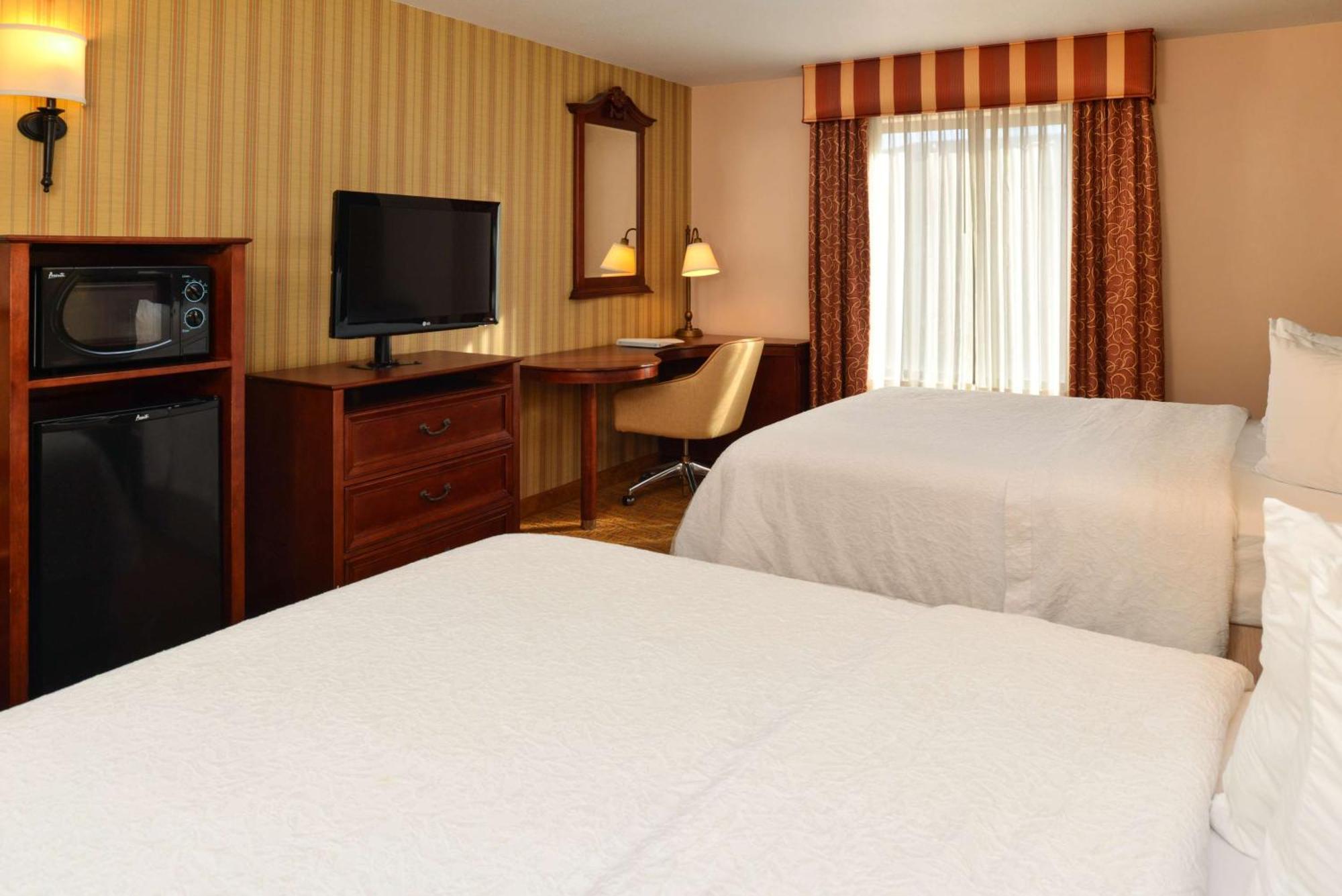 Hampton Inn & Suites Albuquerque-Coors Road Ngoại thất bức ảnh