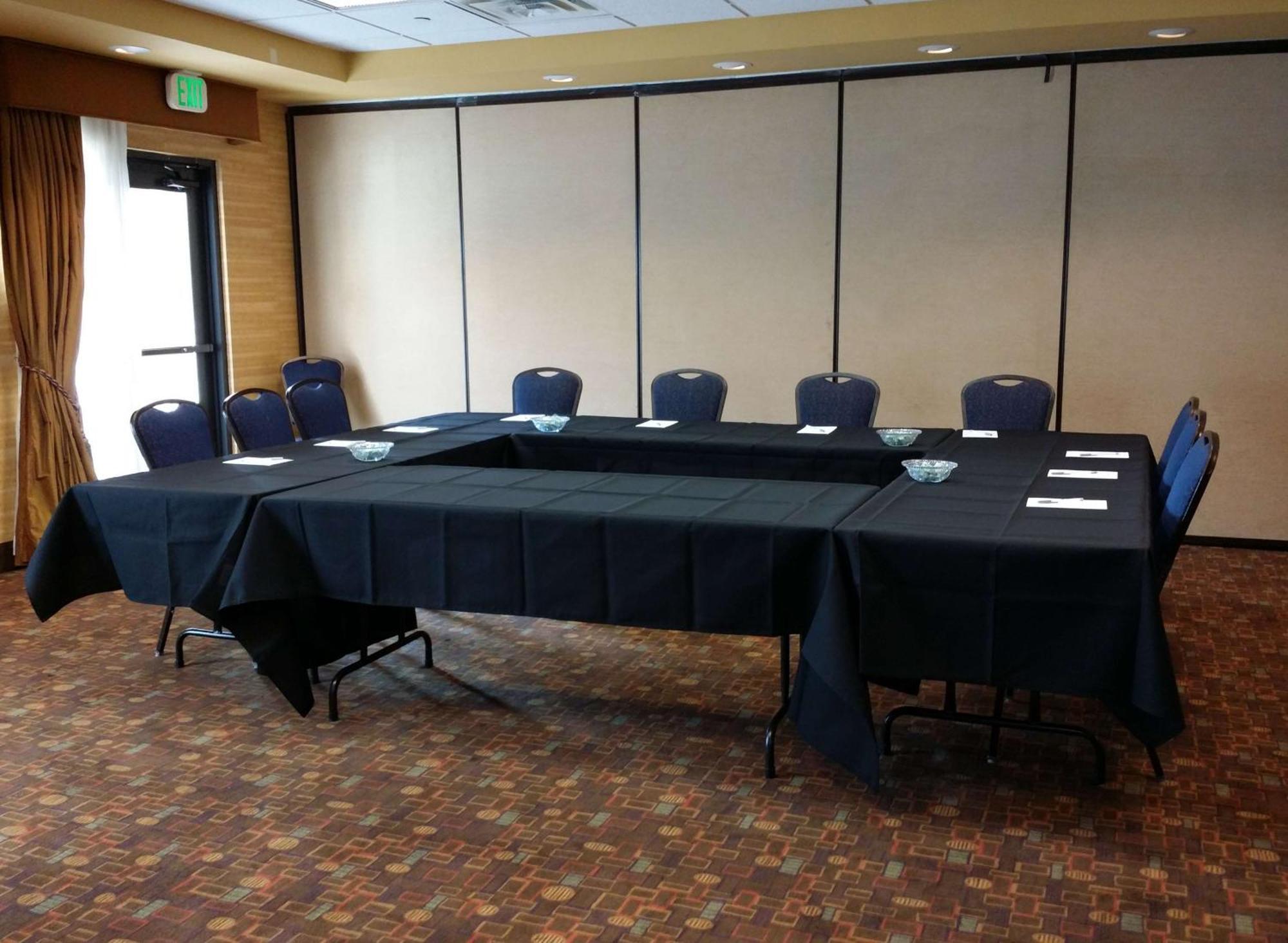Hampton Inn & Suites Albuquerque-Coors Road Ngoại thất bức ảnh