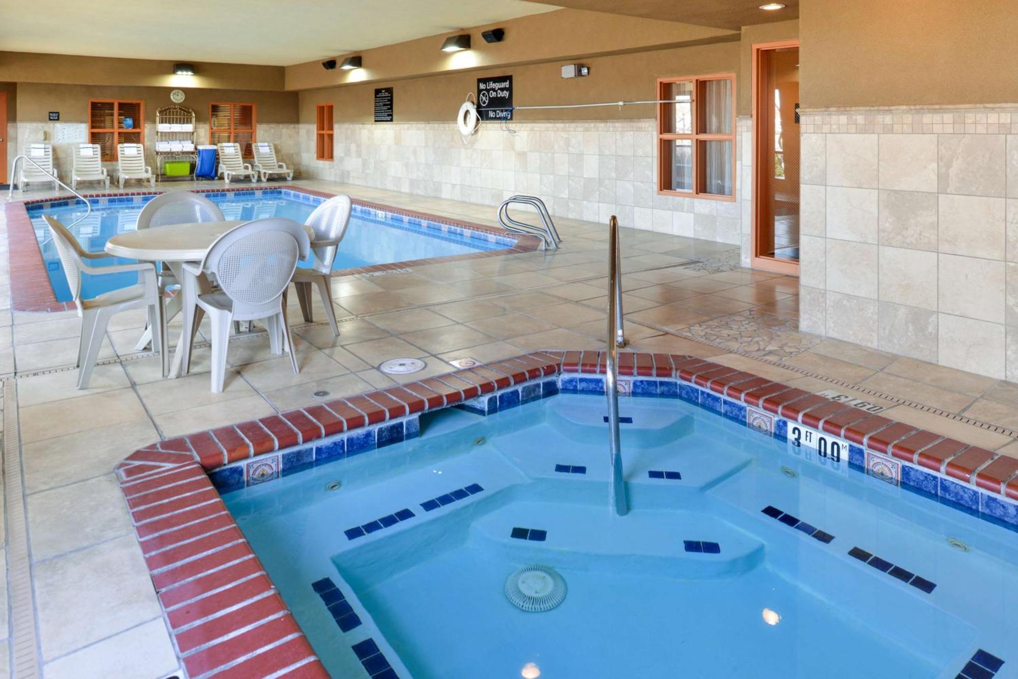 Hampton Inn & Suites Albuquerque-Coors Road Ngoại thất bức ảnh