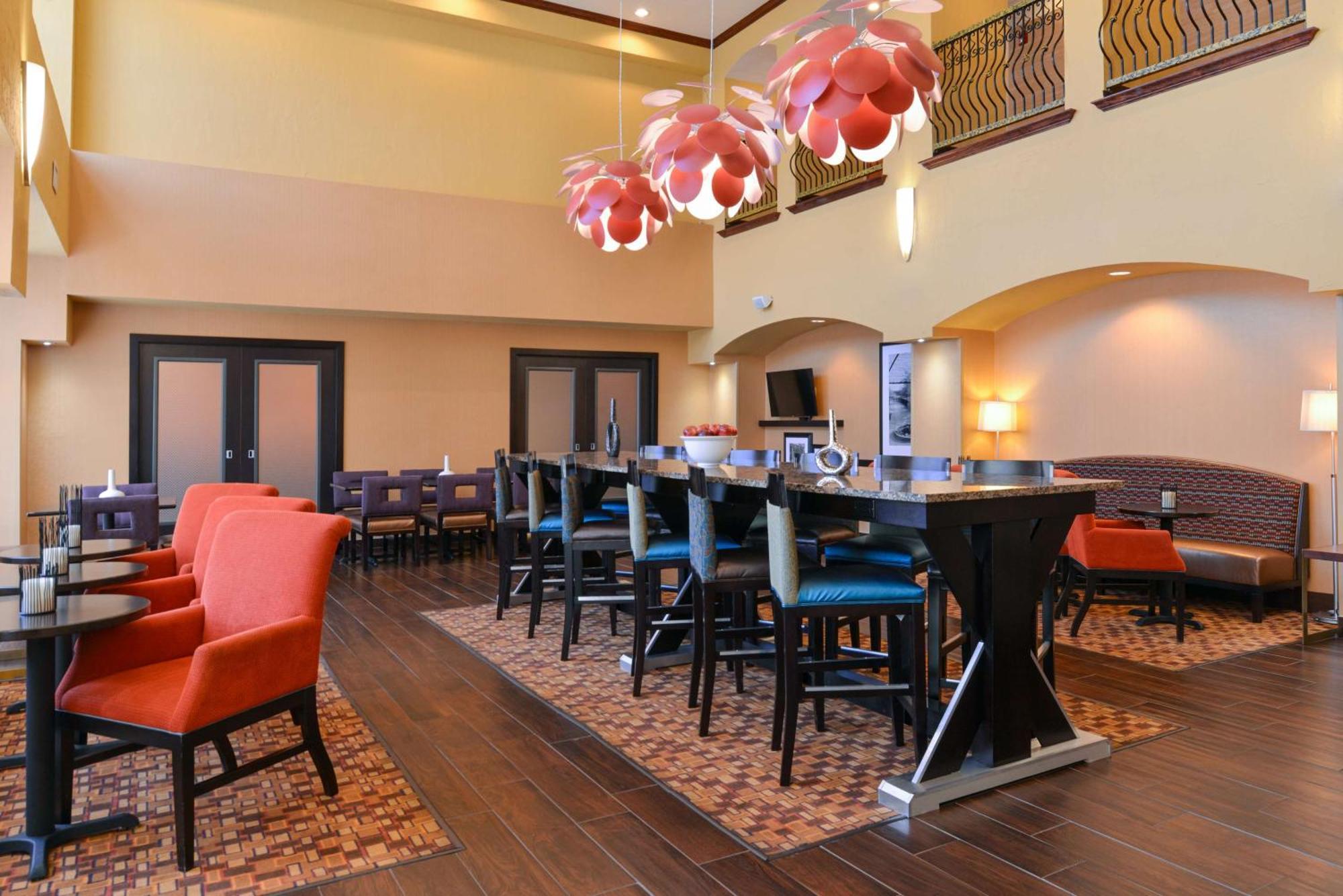 Hampton Inn & Suites Albuquerque-Coors Road Ngoại thất bức ảnh