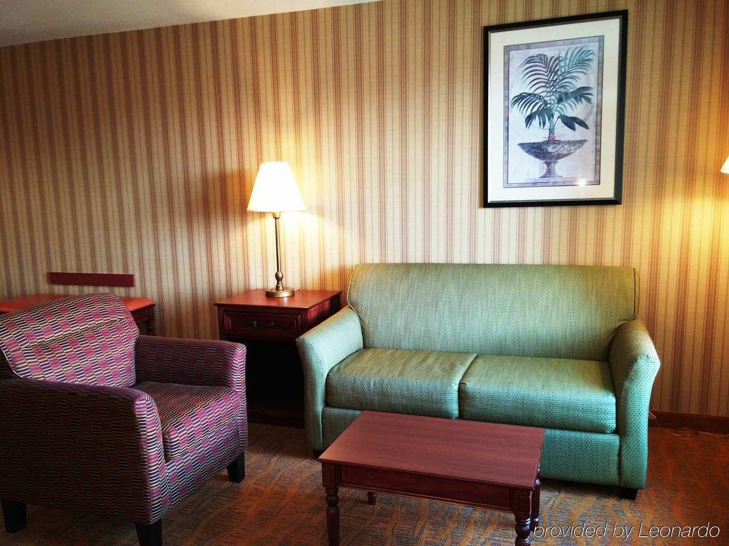 Hampton Inn & Suites Albuquerque-Coors Road Ngoại thất bức ảnh