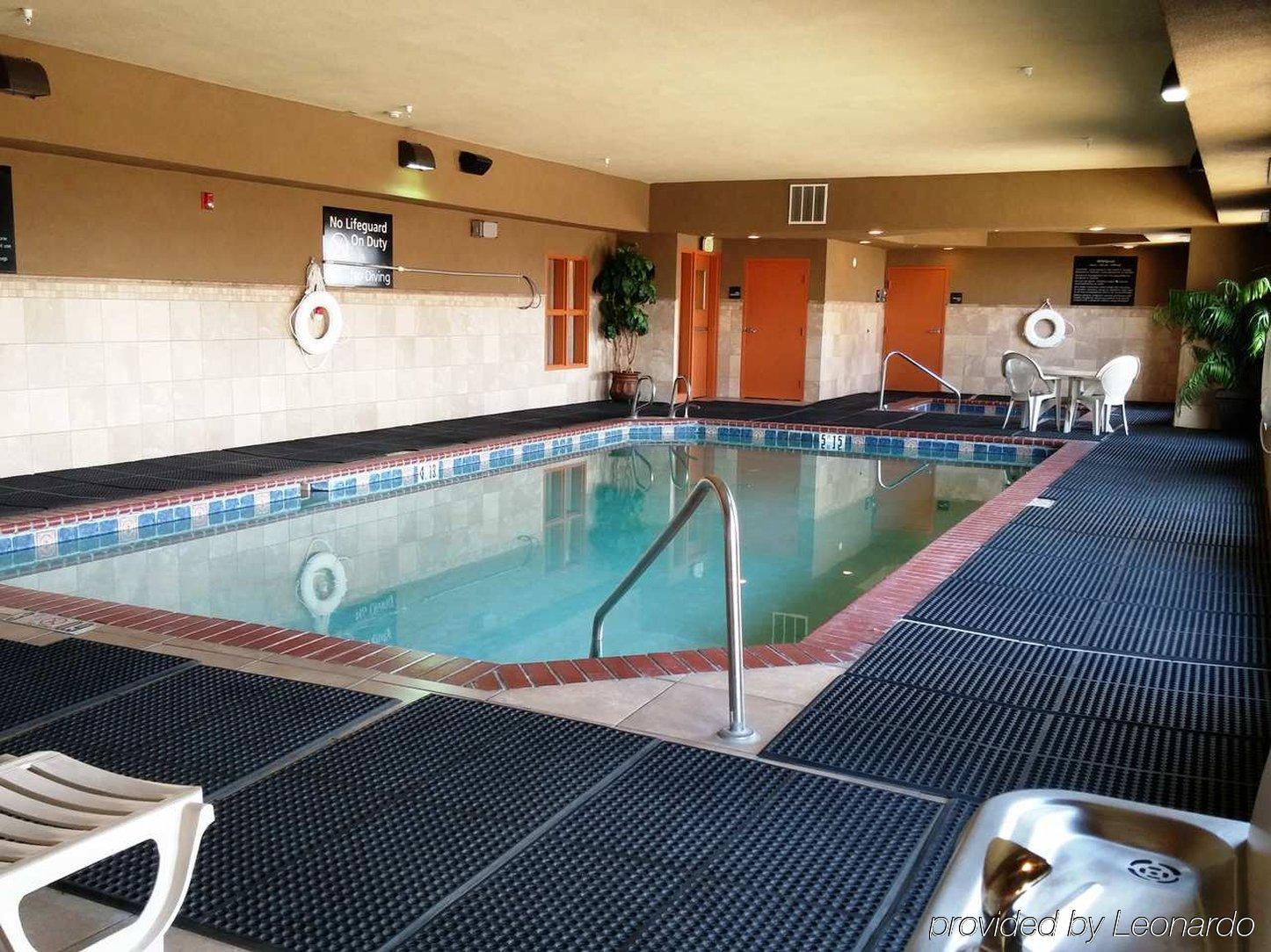 Hampton Inn & Suites Albuquerque-Coors Road Ngoại thất bức ảnh