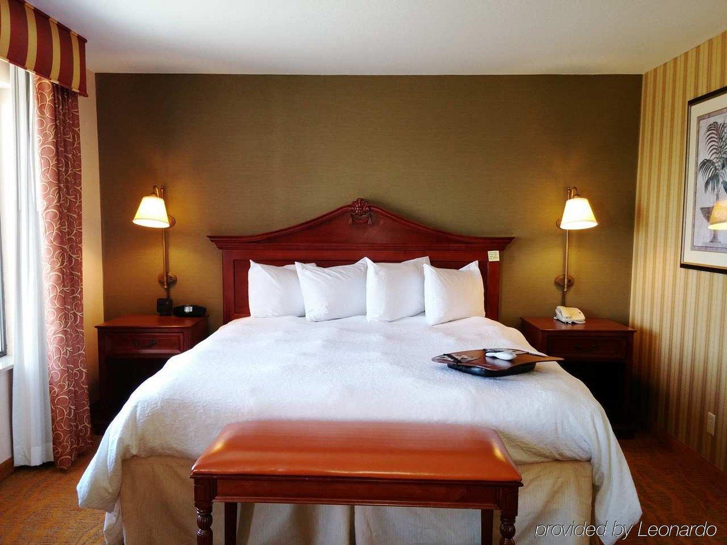 Hampton Inn & Suites Albuquerque-Coors Road Ngoại thất bức ảnh